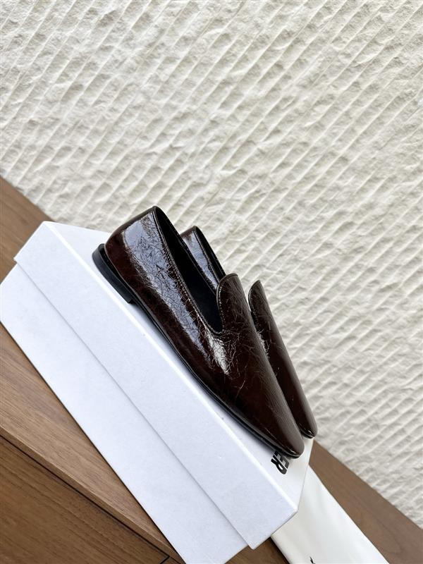 20251127171420367 320